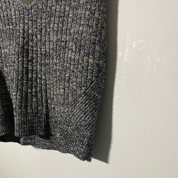 Silver Wide-Strapped Tank - Picture 4 of 6